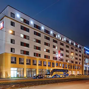 *** Hotel Ibis Arnulfpark Alemanha
