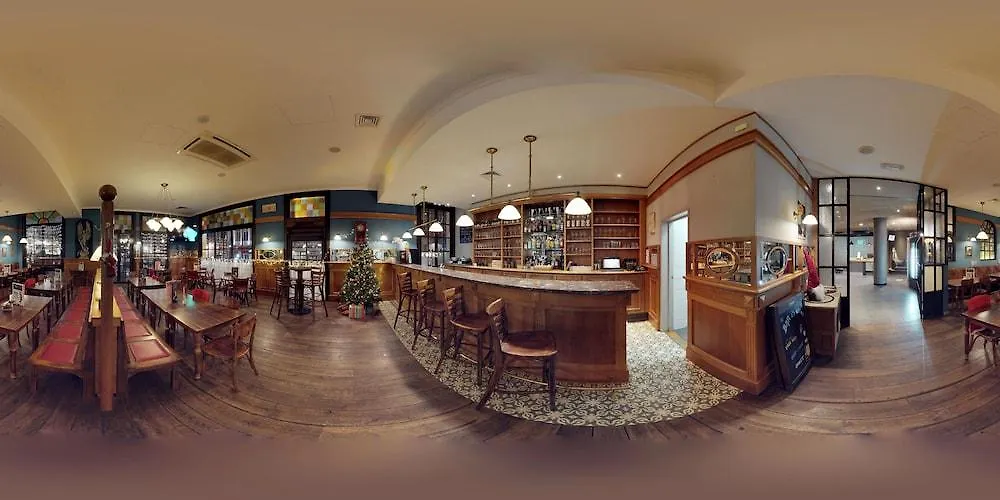 ***  Ibis Hotel Brussels Off Grand'Place Belçika