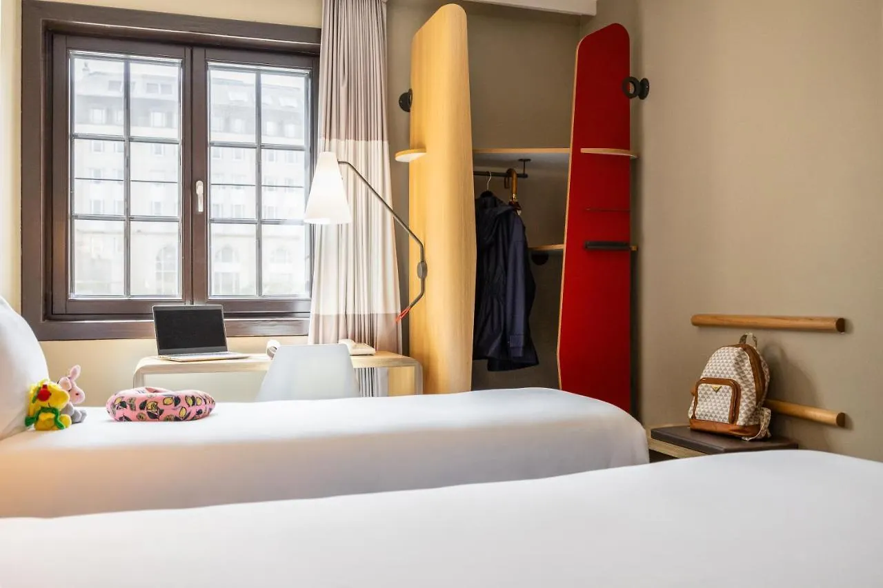 ***  Ibis Hotel Brussels Off Grand'Place Belçika