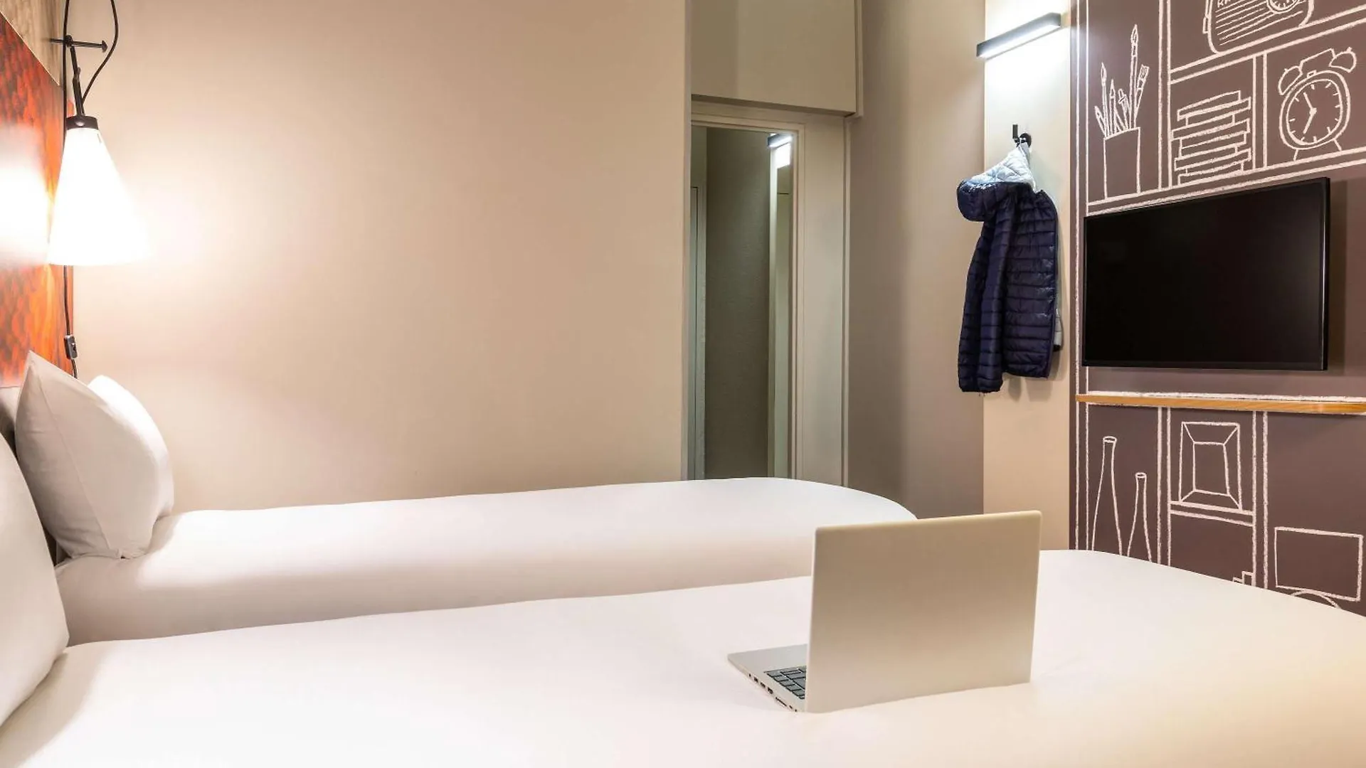 Ibis Hotel Brussels Off Grand'Place Belçika