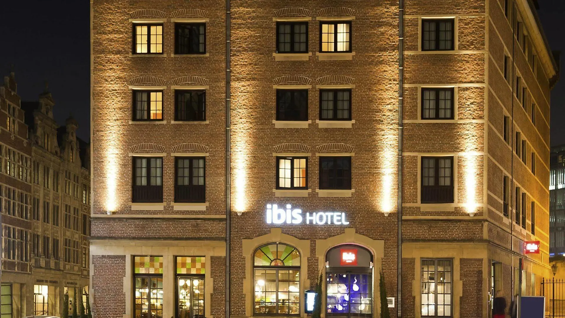 Ibis Hotel Brussels Off Grand'Place 3*,